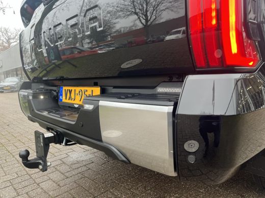 Toyota Tundra 3.5 V6 Limited Crew Cab | 06-10141018 Voor meer informatie ActivLease financial lease