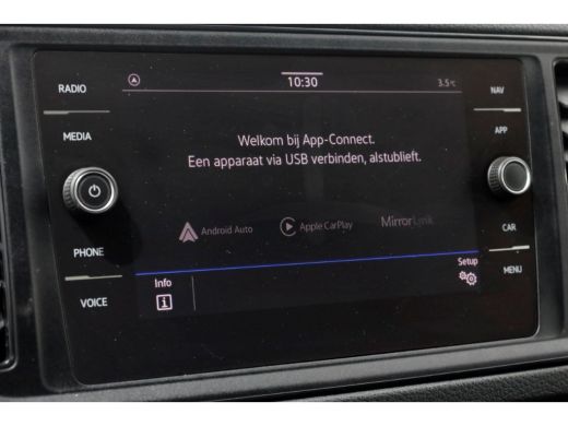 Volkswagen Crafter 35 2.0 TDI 140pk Bakwagen met laadklep en zijdeur 08-2021 ActivLease financial lease