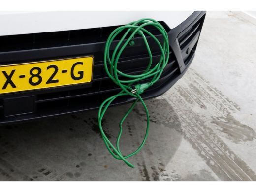 Volkswagen Crafter 35 2.0 TDI 140pk DSG Automaat L4H3 (L3H2) Koelwagen Carrier Bi-Temp -15&deg;C 12V+230V 05-2022 ActivLease financial lease