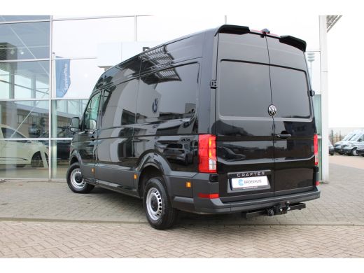 Volkswagen Crafter 35 2.0 TDI L3H3 Exclusive | 140 pk | Automaat | Trekhaak | Navi | Travel Assist | Airco | Betonpl... ActivLease financial lease