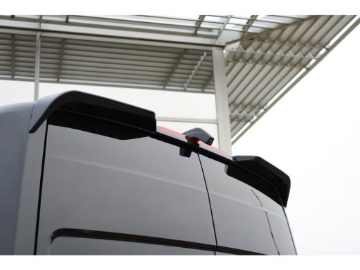 Volkswagen Crafter 35 2.0 TDI L3H3 Exclusive | 140 pk | Automaat | Trekhaak | Navi | Travel Assist | Airco | Betonpl... ActivLease financial lease