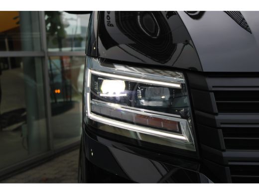 Volkswagen Crafter 35 2.0 TDI L3H3 Exclusive | 140 pk | Automaat | Trekhaak | Navi | Travel Assist | Airco | Betonpl... ActivLease financial lease