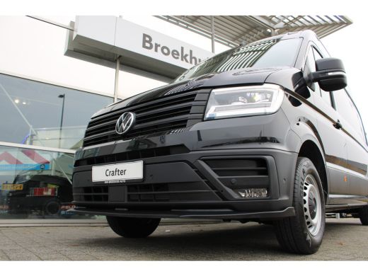 Volkswagen Crafter 35 2.0 TDI L3H3 Exclusive | 140 pk | Automaat | Trekhaak | Navi | Travel Assist | Airco | Betonpl... ActivLease financial lease