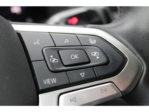 Volkswagen Crafter 35 2.0 TDI L3H3 Exclusive | 140 pk | Automaat | Trekhaak | Navi | Travel Assist | Airco | Betonpl... ActivLease financial lease