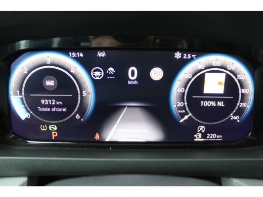 Volkswagen Crafter 35 2.0 TDI L3H3 Exclusive | 140 pk | Automaat | Trekhaak | Navi | Travel Assist | Airco | Betonpl... ActivLease financial lease