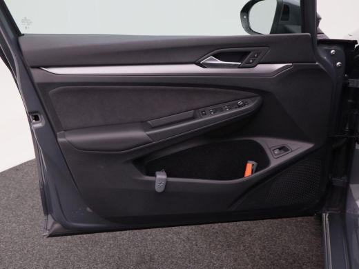 Volkswagen Golf 1.5 eHybrid 204 Pk Automaat Style Edition | Trekhaak Elektrisch | Virtual Cockpit | Elektrisch Be... ActivLease financial lease