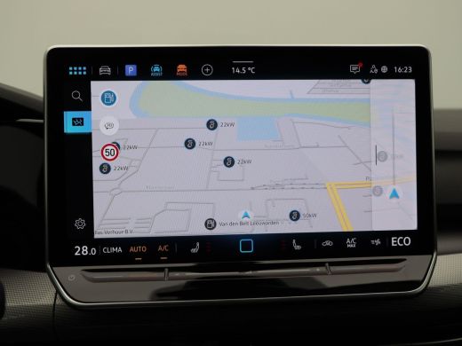 Volkswagen Golf 1.5 eHybrid 204 Pk Automaat Style Edition | Trekhaak Elektrisch | Virtual Cockpit | Elektrisch Be... ActivLease financial lease