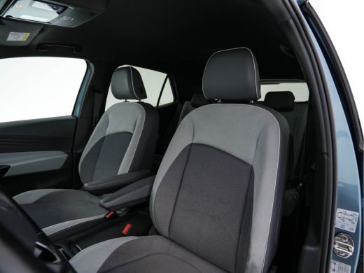 Volkswagen ID.3 Business 58 kWh [ 3-Fase ] {SOH-87%} (INCL.BTW)  *FULL-LED | AMBIENT-LIGHT | KEYLESS | CAMERA | H... ActivLease financial lease