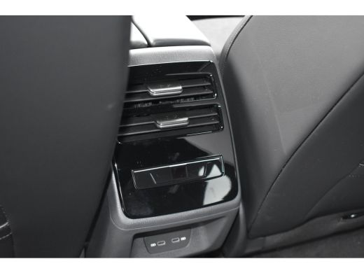 Volkswagen ID.7 286PK Pro Limited Edition 77 kWh | IQ LIGHT | HEAD-UP | STOELVERW. | ELECT. STOEL + MEMORY | ADAP... ActivLease financial lease