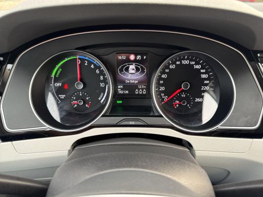 Volkswagen Passat Variant 1.4 TSI PHEV GTE Business 218Pk | Leder | A-camera | Stoelverwarming | Navi | Clima | ACC | ActivLease financial lease