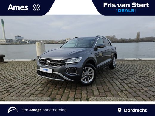 Volkswagen T-Roc Life Edition 1.0 TSI 85 kW / 116 PK SUV 6 versn. Hand | Uit voorraad leverbaar |Multimediapakket |