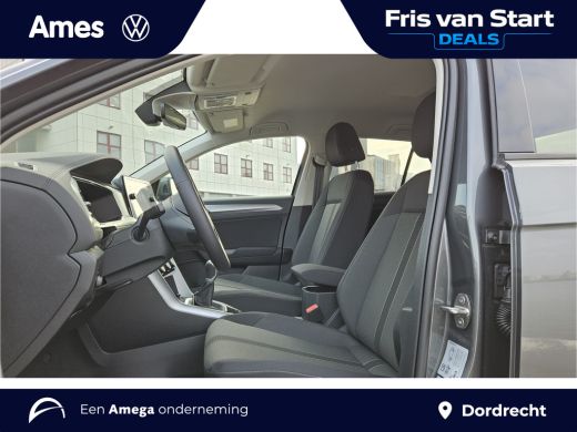 Volkswagen T-Roc Life Edition 1.0 TSI 85 kW / 116 PK SUV 6 versn. Hand | Uit voorraad leverbaar |Multimediapakket | ActivLease financial lease