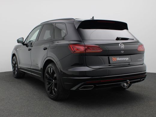Volkswagen Touareg 3.0 TSi eHybrid 4MOTION R 463PK Aut. Pano-Schuifdak, Trekhaak, Keyless, Alarm, Side Assist, Head-... ActivLease financial lease