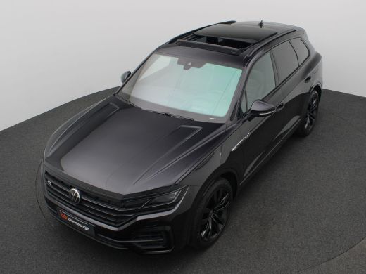 Volkswagen Touareg 3.0 TSi eHybrid 4MOTION R 463PK Aut. Pano-Schuifdak, Trekhaak, Keyless, Alarm, Side Assist, Head-... ActivLease financial lease