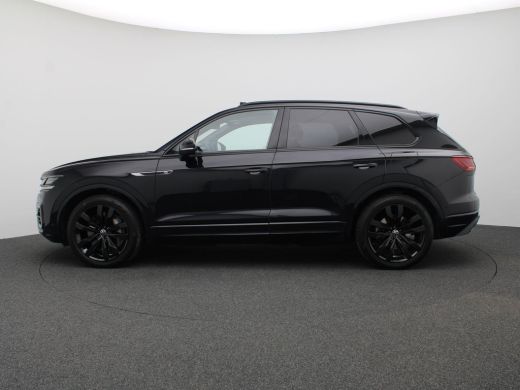 Volkswagen Touareg 3.0 TSi eHybrid 4MOTION R 463PK Aut. Pano-Schuifdak, Trekhaak, Keyless, Alarm, Side Assist, Head-... ActivLease financial lease