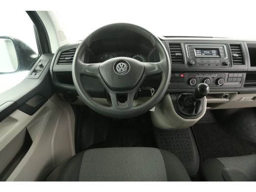 Volkswagen Transporter 2.0 TDI 150PK L2H1 | Airco | Cruise | 3-Zits | Elektrpakket | Schuifdeur ActivLease financial lease