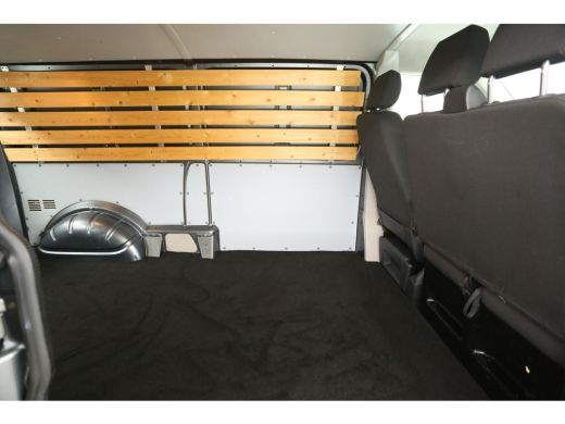 Volkswagen Transporter 2.0 TDI 150PK L2H1 | Airco | Cruise | 3 Zits | Elektrpakket | Schuifdeur ActivLease financial lease