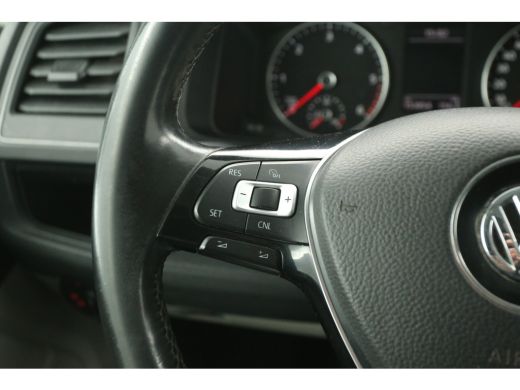Volkswagen Transporter 2.0 TDI L2H1 | Airco | Cruise | 3-Zits | Trekh. | 2xSchuifdeur | Navi | Carplay | Parkeersens. ActivLease financial lease