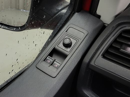 Volkswagen Transporter 2.0TDI L2/H1 Dubbele Cabine Automaat Euro 6! ActivLease financial lease