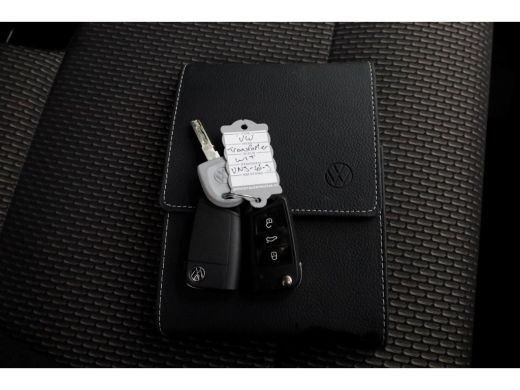 Volkswagen Transporter T6.1 2.0 TDI 150pk DSG-Automaat L1H1 Airco/Camera 01-2022 ActivLease financial lease