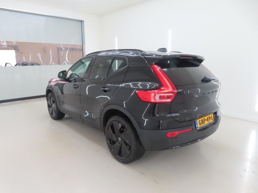 Volvo  EX40 Single Motor Plus Black Edition 70 kWh | Harman Kardon | 360 Camera | Warmtepomp | SOH 100% | Sto... ActivLease financial lease