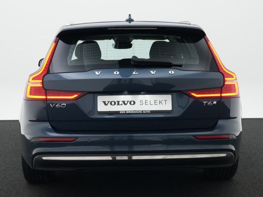 Volvo  V60 T6 Recharge AWD Essential Bright | Leder | Trekhaak | BLIS | Adaptive Cruise | Pilot Assist | Cli... ActivLease financial lease