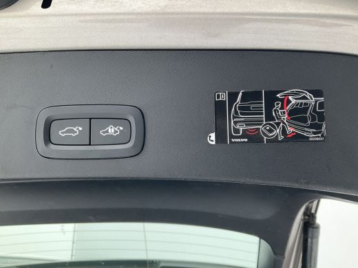 Volvo  XC40 1.5 Automaat Pro Sportstoelen Carplay Hoge zit Business ActivLease financial lease