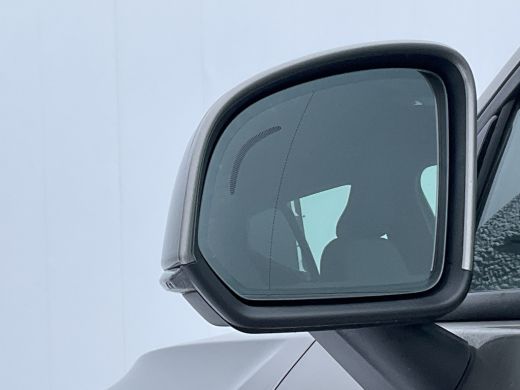 Volvo  XC40 1.5 Automaat Pro Sportstoelen Carplay Hoge zit Business ActivLease financial lease