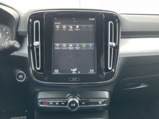 Volvo  XC40 1.5 Automaat Pro Sportstoelen Carplay Hoge zit Business ActivLease financial lease