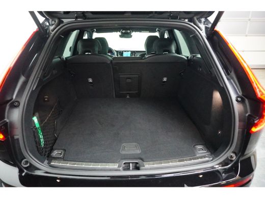 Volvo  XC60 2.0 T6 Plug-in hybrid AWD Plus Black Edition | Achteruitrijcamera | Apple Carplay/Android Auto|te... ActivLease financial lease