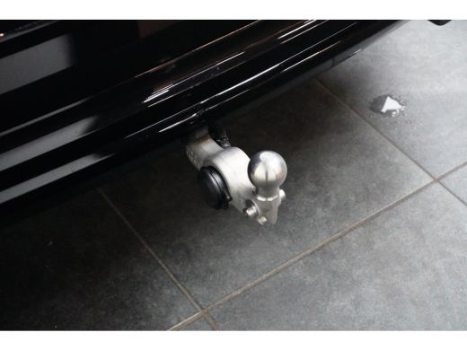 Volvo  XC60 2.0 T6 Plug-in hybrid AWD Plus Black Edition | Achteruitrijcamera | Apple Carplay/Android Auto|te... ActivLease financial lease