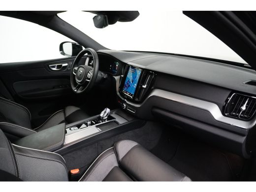 Volvo  XC60 2.0 T6 Plug-in hybrid AWD Plus Black Edition | Achteruitrijcamera | Apple Carplay/Android Auto|te... ActivLease financial lease