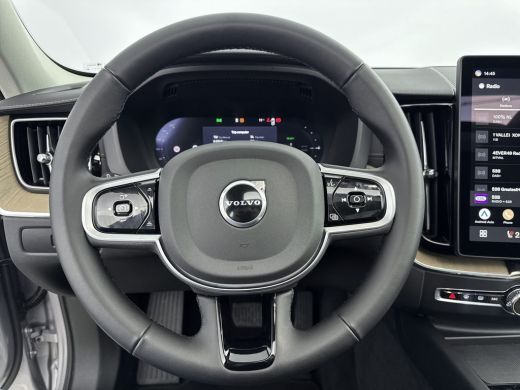 Volvo  XC60 NEW MODEL T6 Plug-in hybrid AWD Ultra Dark | Trekhaak | PDC V+A en 360 Camera | Panoramadak | Hea... ActivLease financial lease