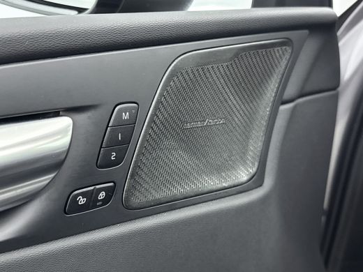 Volvo  XC60 NEW MODEL T6 Plug-in hybrid AWD Ultra Dark | Trekhaak | PDC V+A en 360 Camera | Panoramadak | Hea... ActivLease financial lease