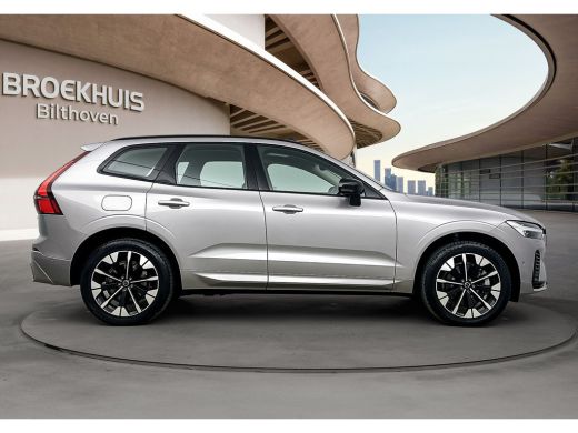 Volvo  XC60 NEW MODEL T6 Plug-in hybrid AWD Ultra Dark | Trekhaak | PDC V+A en 360 Camera | Panoramadak | Hea... ActivLease financial lease