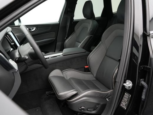 Volvo  XC60 Plus Dark Recharge Plug-In Hybrid AWD ActivLease financial lease