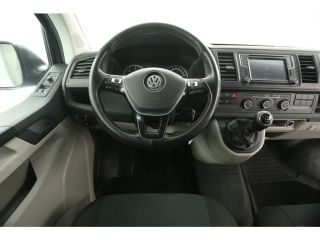 Volkswagen Transporter 2.0 TDI L2H1 | Airco | Cruise | 3-Zits | Trekh. | 2xSchuifdeur | Navi | Carplay | Parkeersens.