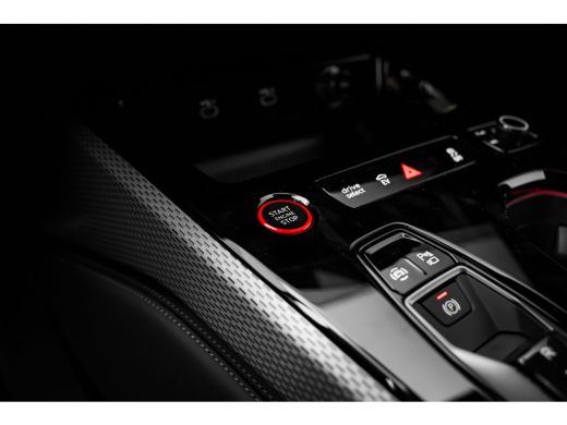 Audi A5 Avant S edition | Adaptive cruise control | Aluminium optiek in het interieur | Audi smartphone i... ActivLease financial lease