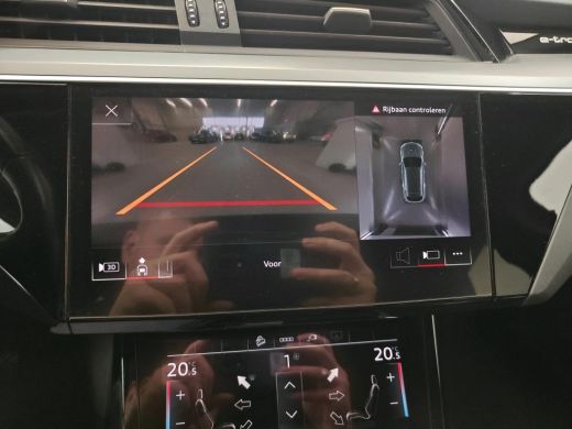 Audi e-tron 55 quattro Business edition Plus 95 kWh NL-AUTO | PANODAK | SOH 93% | TREKHAAK ActivLease financial lease