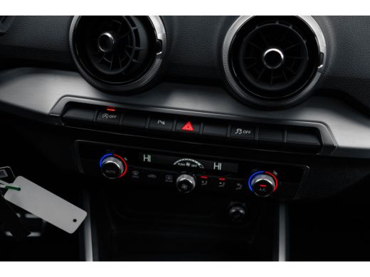 Audi Q2 S edition | Audi smartphone interface | Audi virtual cockpit | Cruise control (incl. speedlimiter) ActivLease financial lease