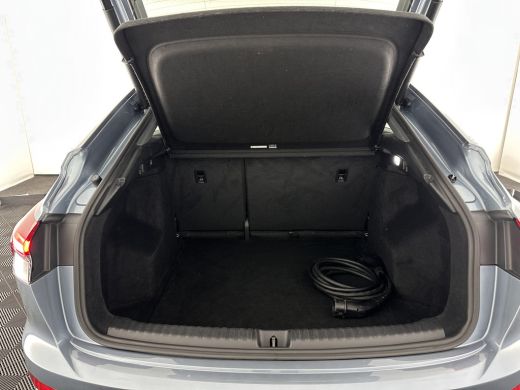 Audi Q4 e-tron 35 Advanced Sportback Edition 55 kWh (INCL-BTW) *AUT | NAVI-FULLMAP | KEYLESS | CAMERA | DIGI-COC... ActivLease financial lease