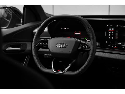 Audi Q6 e-tron S edition | Adaptive air suspension | Adaptive cruise control | Audi sound system ActivLease financial lease