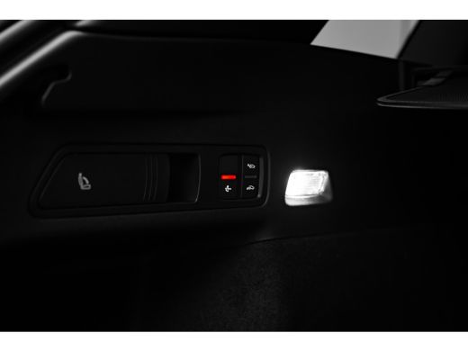 Audi Q6 e-tron S edition | Adaptive air suspension | Adaptive cruise control | Audi sound system ActivLease financial lease