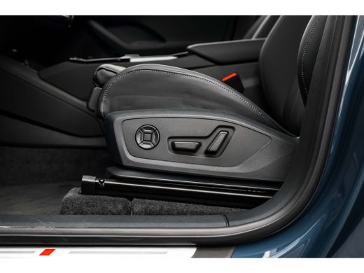 Audi Q6 e-tron S edition | Adaptive air suspension | Adaptive cruise control | Audi sound system ActivLease financial lease