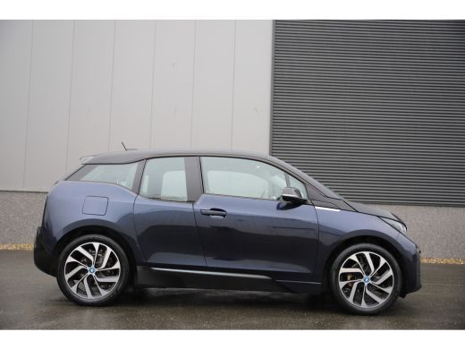 BMW i3 *Windmill Edition*120Ah 42 kWh/Camera/*Loft-Design*/Carplay/3-Fase/Camera ActivLease financial lease
