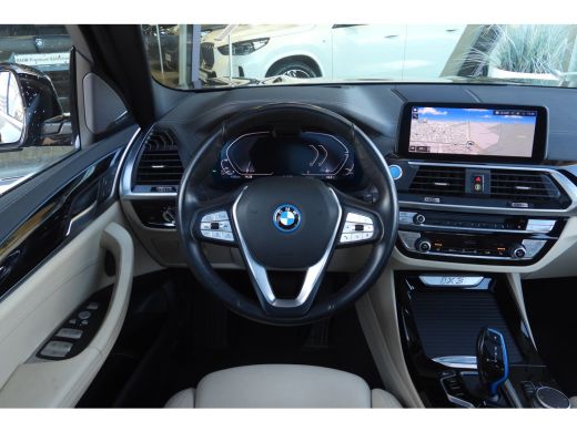 BMW iX3 High Executive / Sportstoelen / Adaptief onderstel / Comfort Access / Adaptieve LED / Head-Up / G... ActivLease financial lease