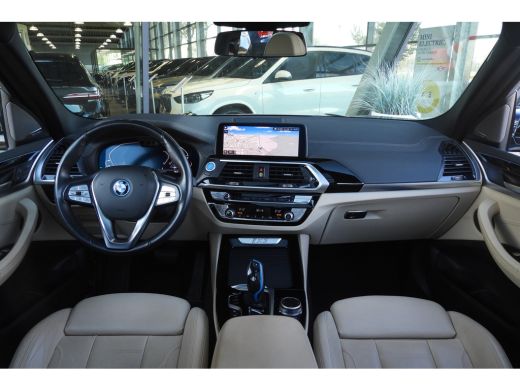 BMW iX3 High Executive / Sportstoelen / Adaptief onderstel / Comfort Access / Adaptieve LED / Head-Up / G... ActivLease financial lease