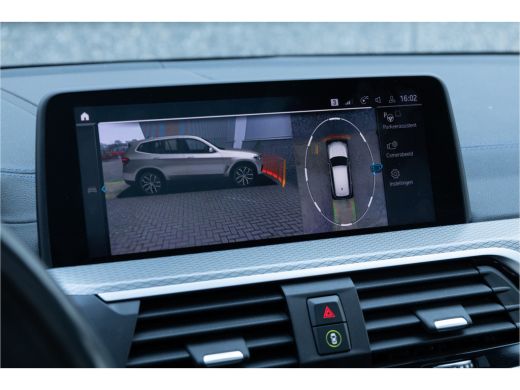 BMW X3 xDrive30e M Sport Panorama / Co-Pilot / Head-Up / HiFi / Trekhaak / ActivLease financial lease