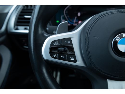 BMW X3 xDrive30e M Sport Panorama / Co-Pilot / Head-Up / HiFi / Trekhaak / ActivLease financial lease