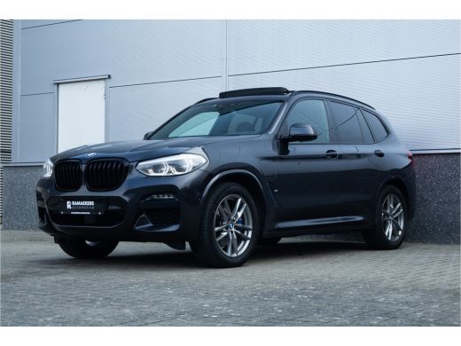 BMW X3 xDrive30e M Sport Panorama / Co-Pilot / Head-Up / HiFi / Trekhaak / ActivLease financial lease